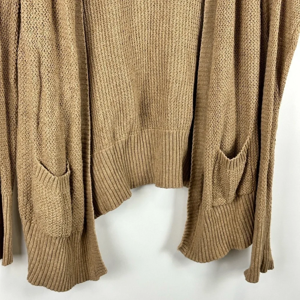 Women's Knitted Cardigan w/ Front Pockets